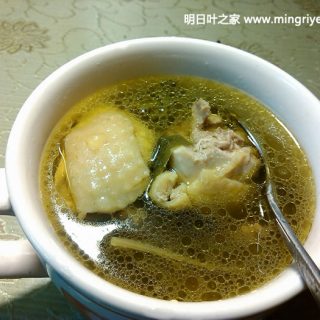 明日叶鸡汤